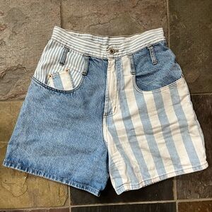 VINTAGE: steel, small, color block, blue white stripes